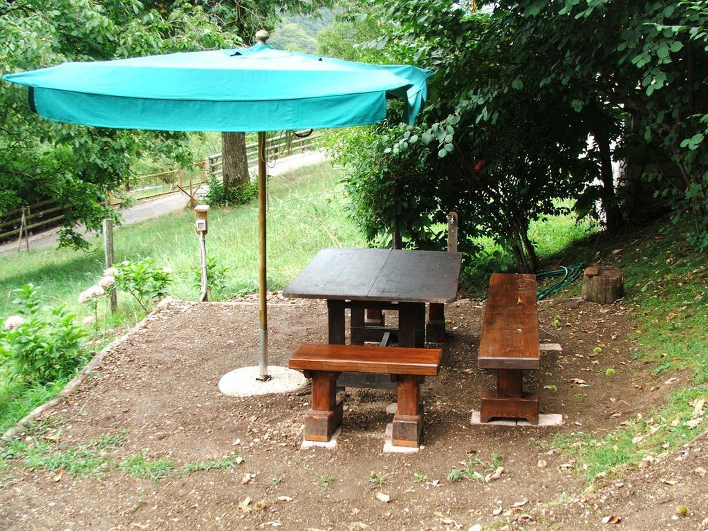 Antica Casa Ortensia Riva del Garda Bilik gambar