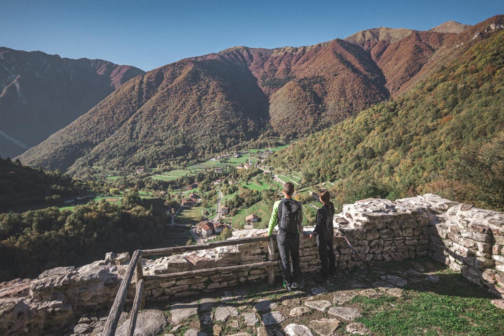 Antica Casa Ortensia Riva del Garda Luaran gambar